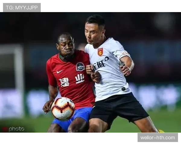 南安普顿新逼抢体系奏效,战术升级彰显竞争力 南安普顿新逼抢体系奏效,战术升级彰显竞争力